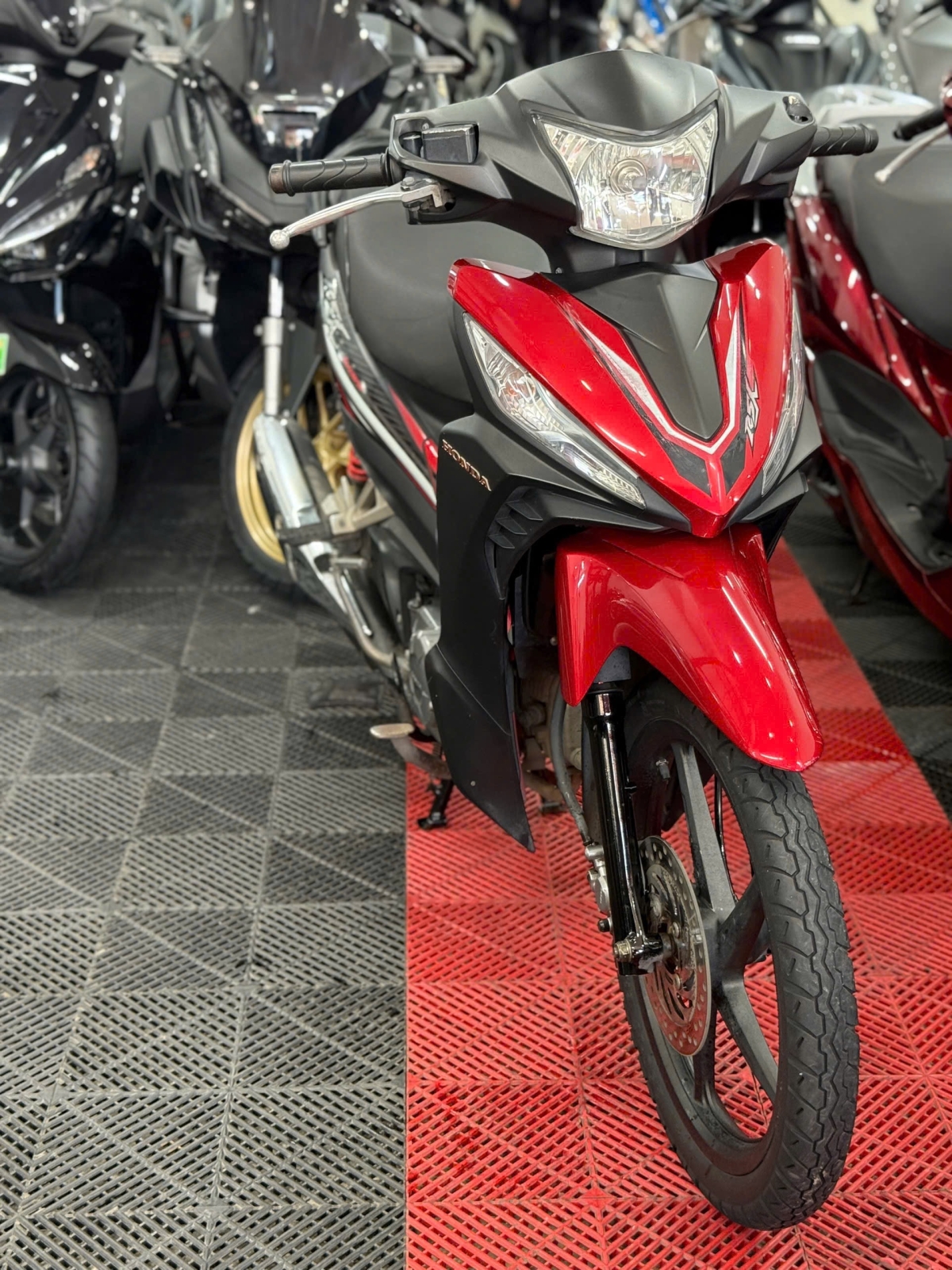 HONDA WAVE RSX FI 2018 72K1-49165