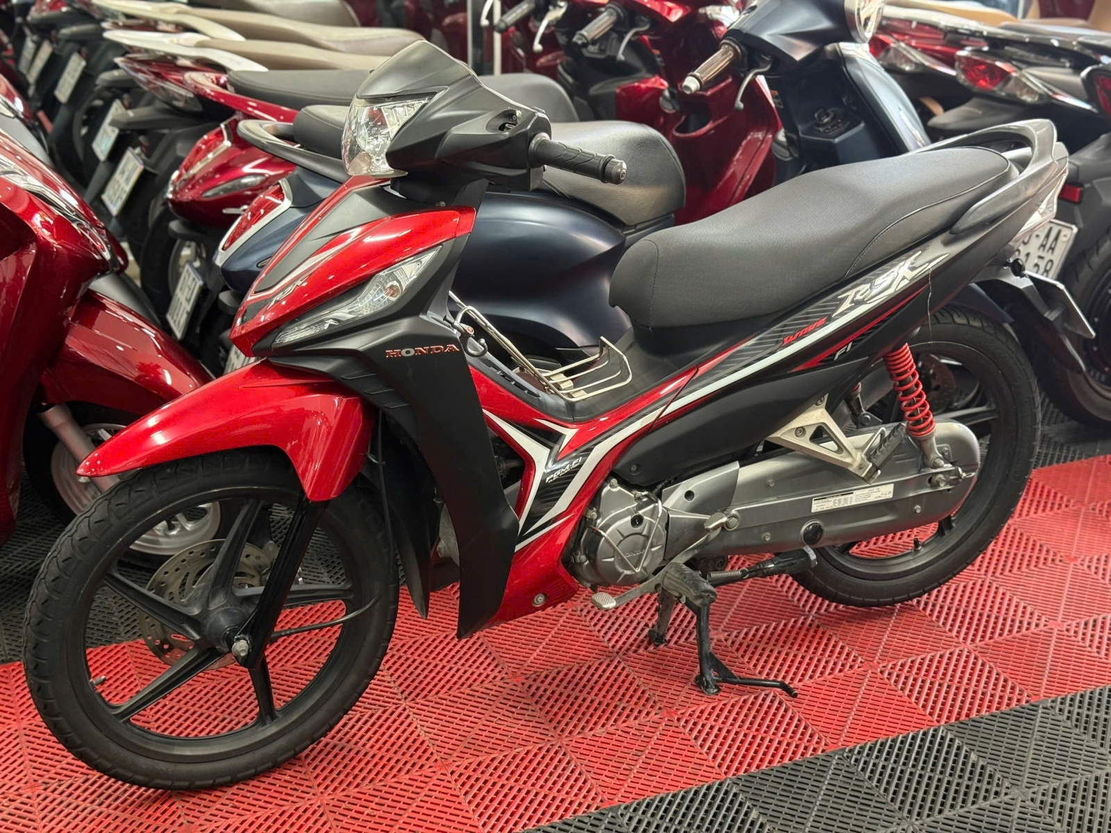 HONDA WAVE RSX FI 2018 72K1-49165