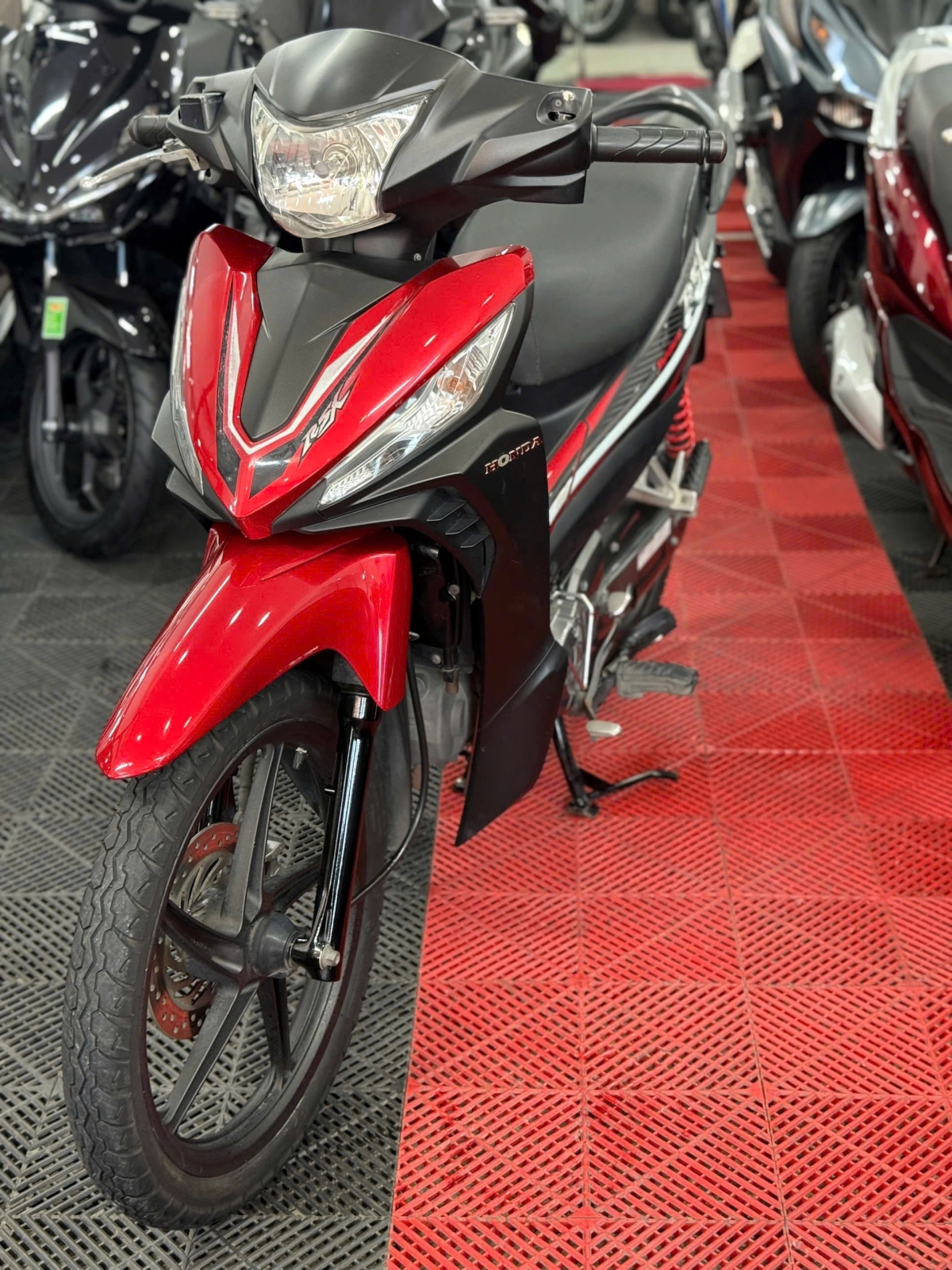 HONDA WAVE RSX FI 2018 72K1-49165