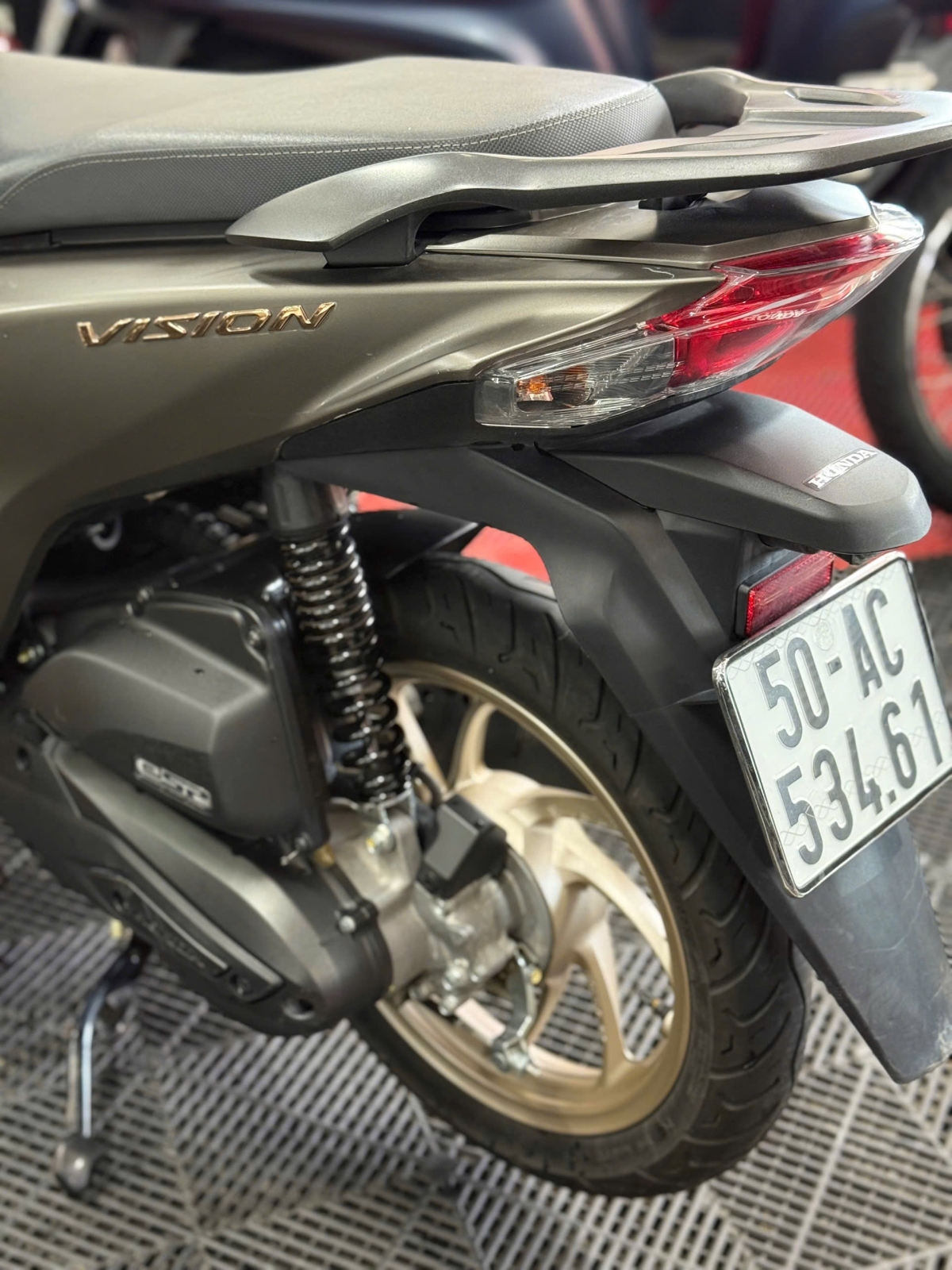 HONDA VISION 2025 SMK 3000KM 50AC-53461
