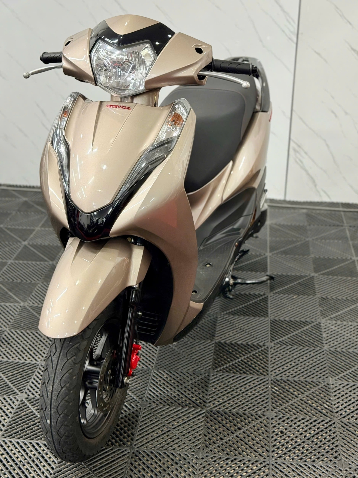 Honda Lead 2018 59V2-91040