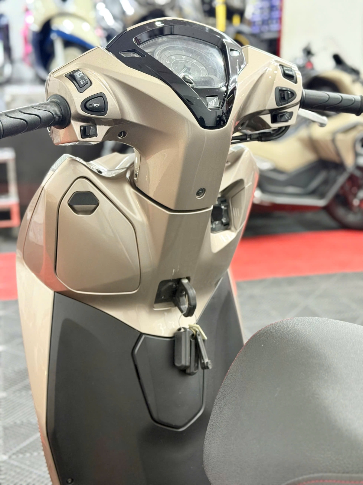 Honda Lead 2018 59V2-91040