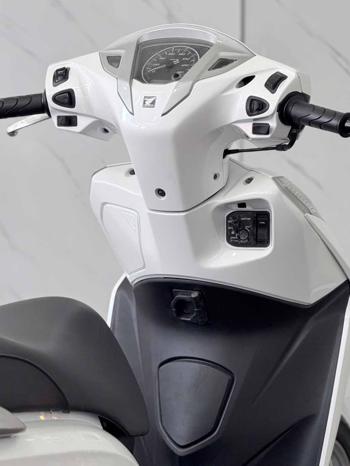 Lead 2015 Khoá chìa 59X2-87837