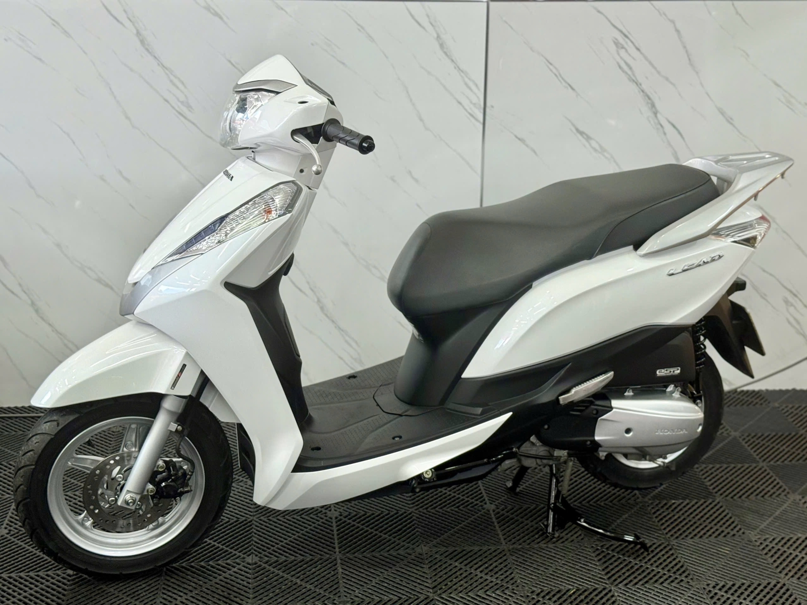 Lead 2015 Khoá chìa 59X2-87837