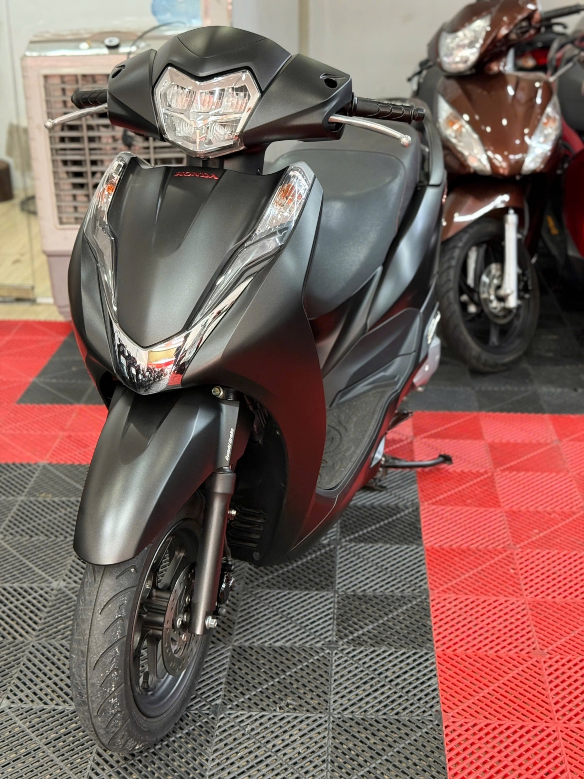 Lead 125 SMK 2021 61D2-15798