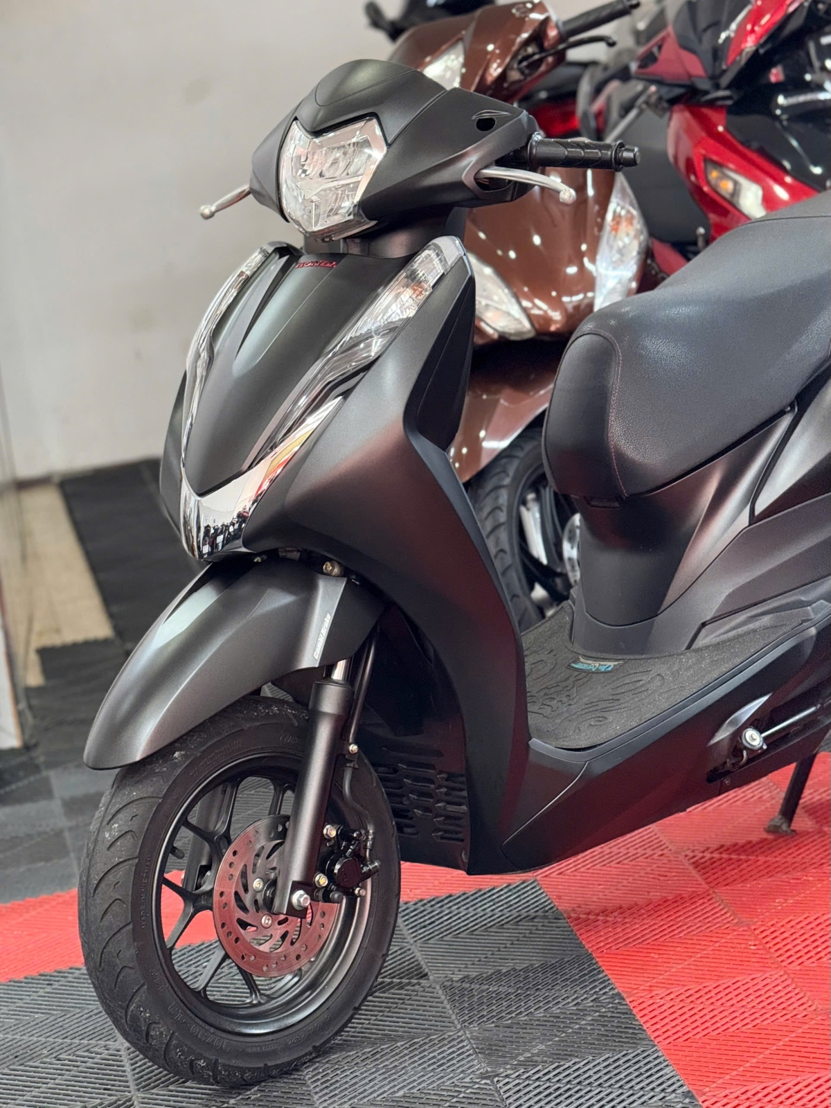 Lead 125 SMK 2021 61D2-15798