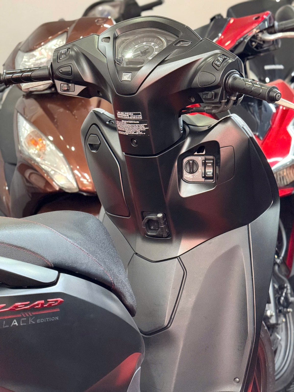 Lead 125 SMK 2021 61D2-15798