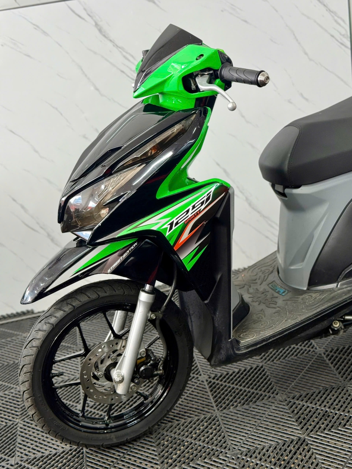 Honda Click 2012 59K1-44308