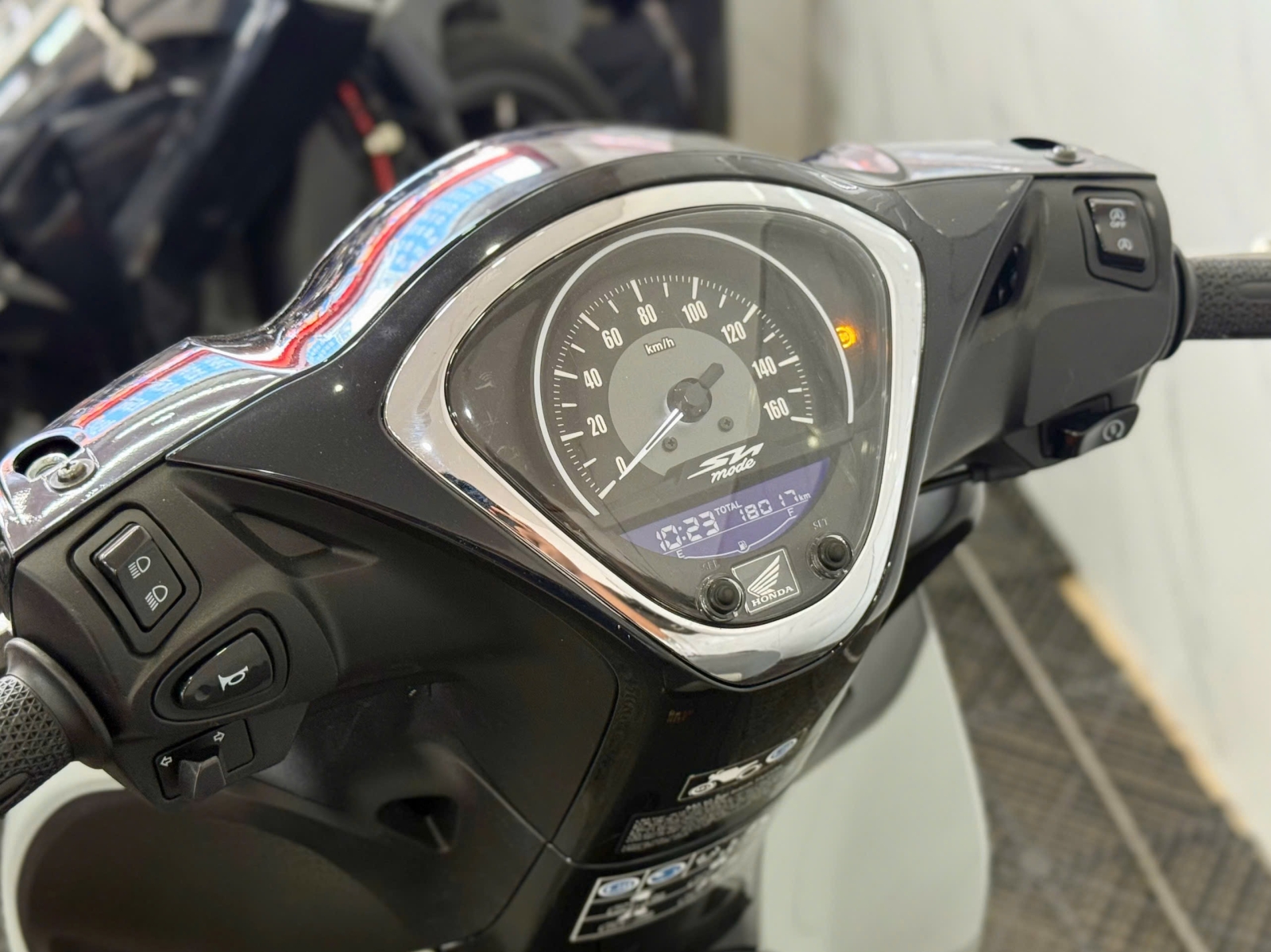 SHmode 2024 ABS 72AE-12047