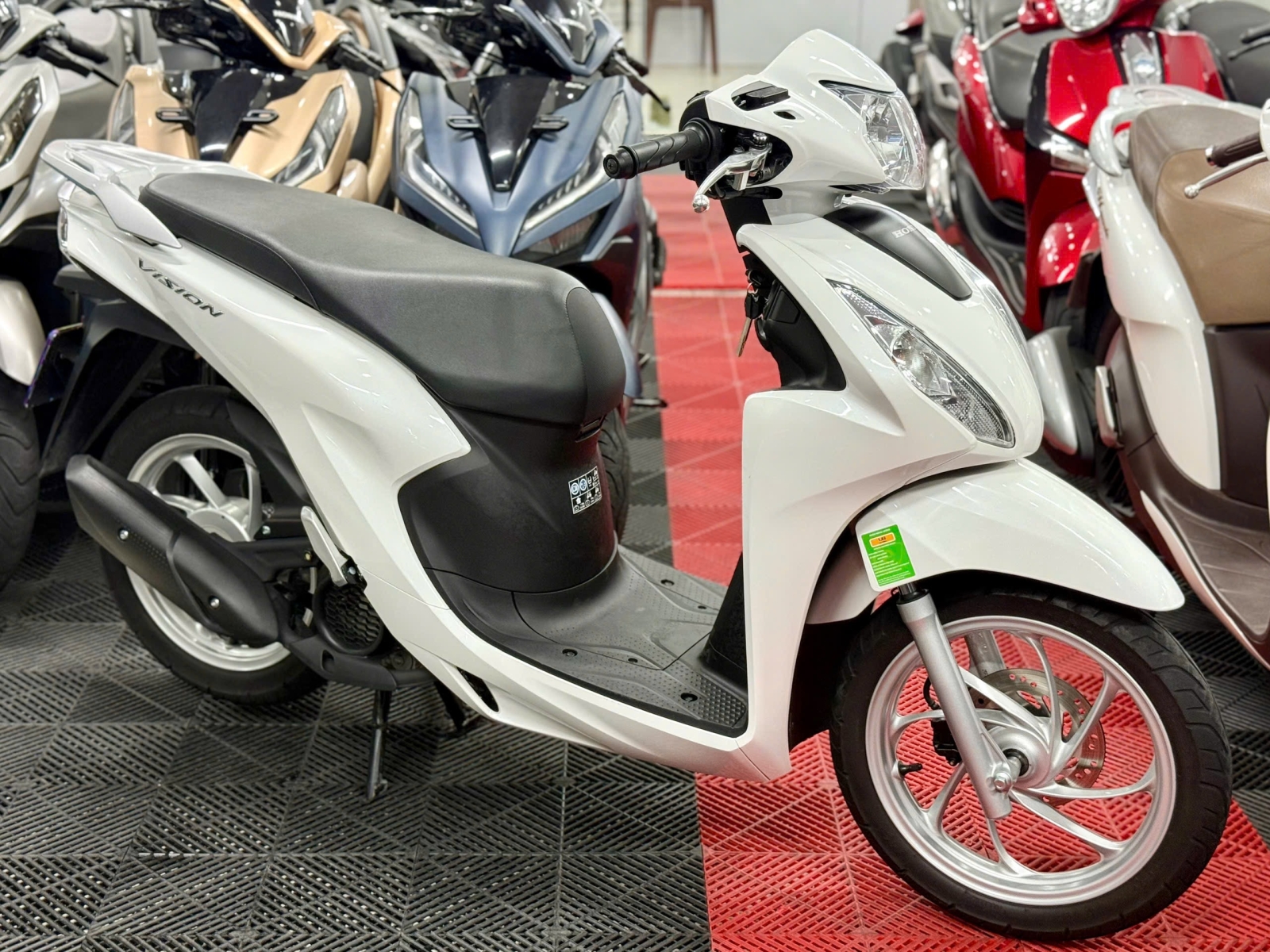 Honda Vision 2026 900km 50AA-85349
