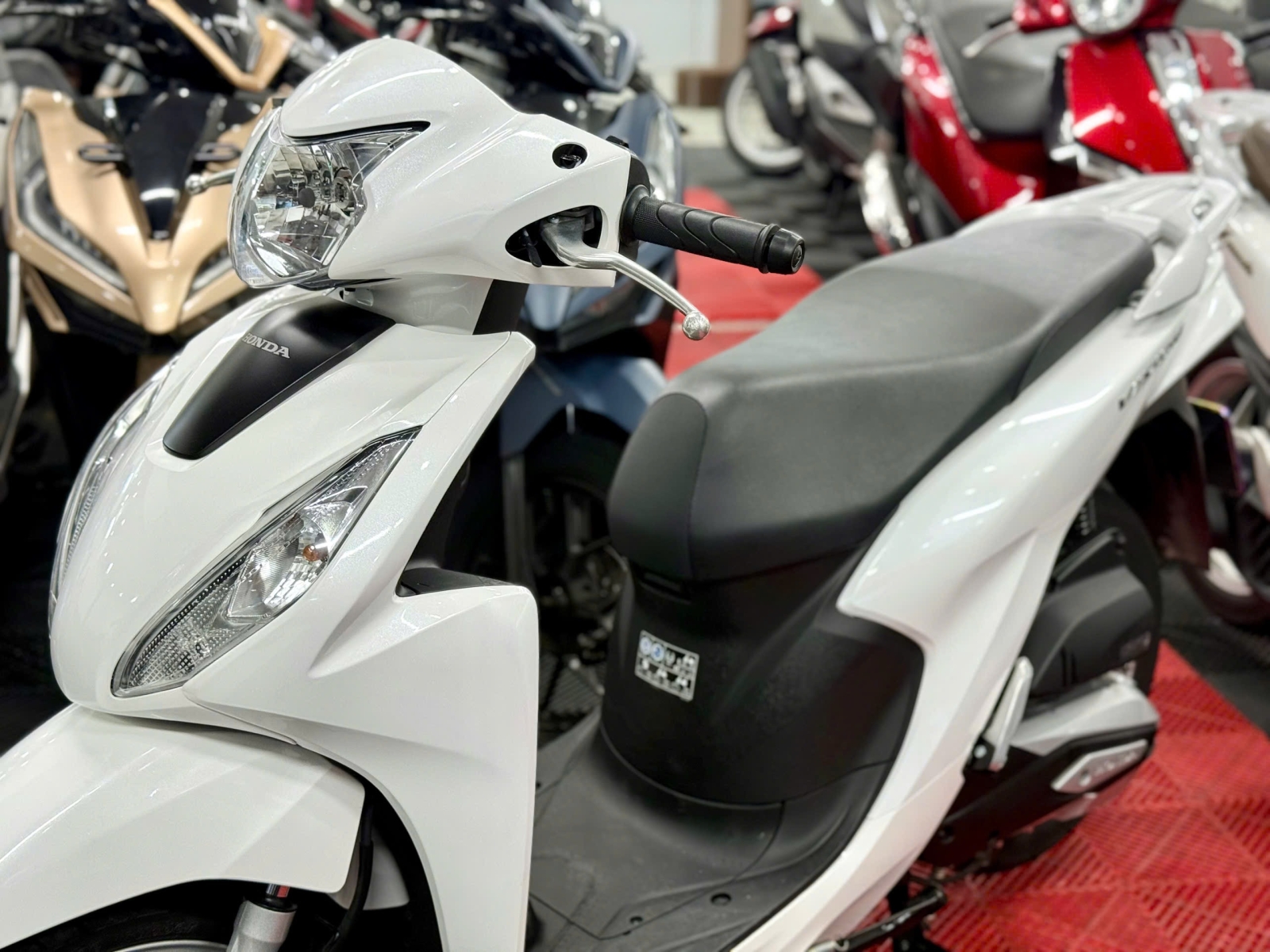 Honda Vision 2026 900km 50AA-85349