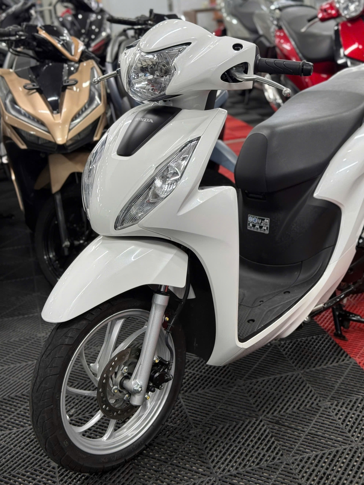 Honda Vision 2026 900km 50AA-85349