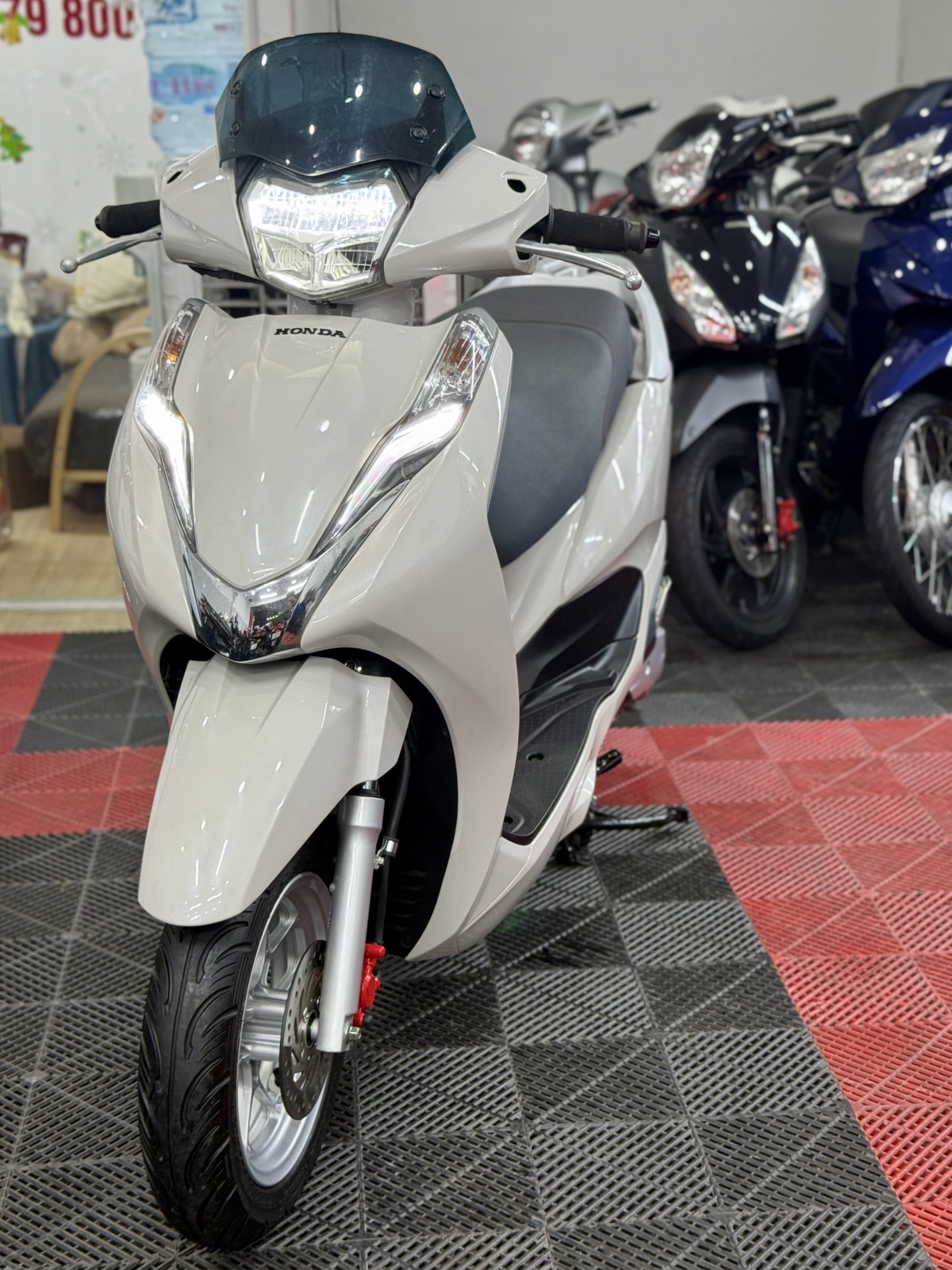 Honda Lead 2019 59T2-33627