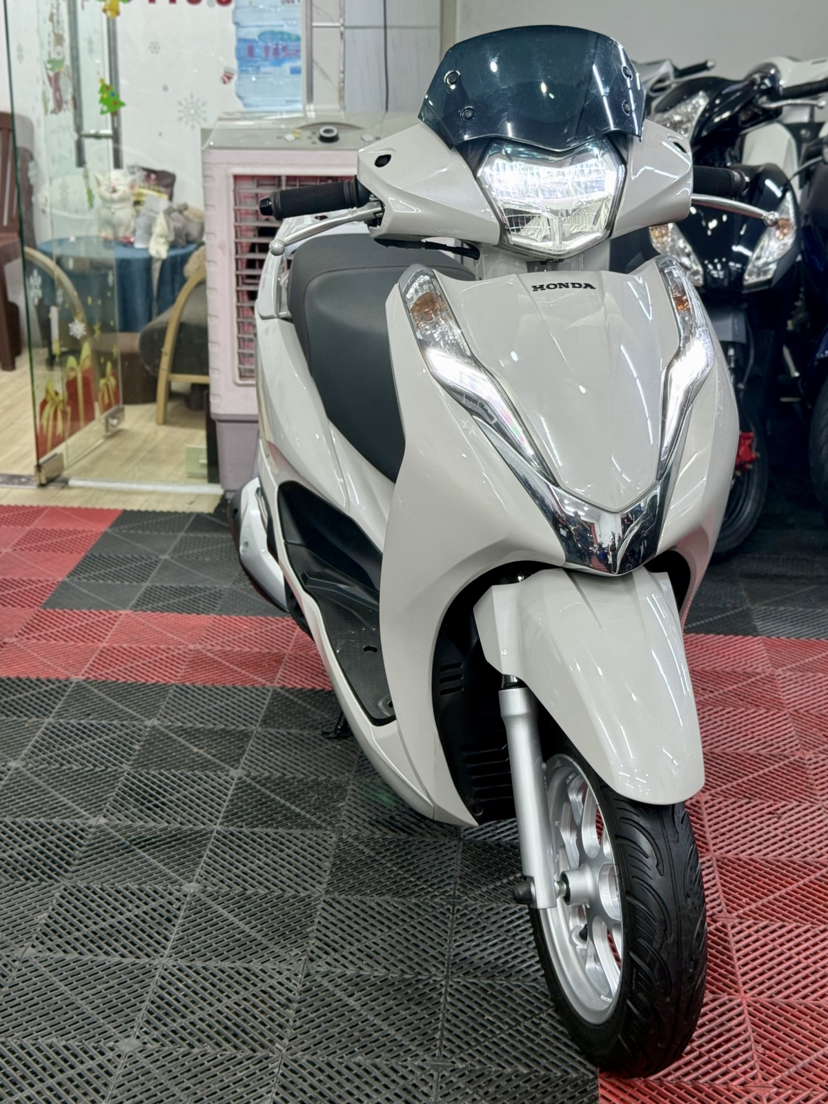 Honda Lead 2019 59T2-33627