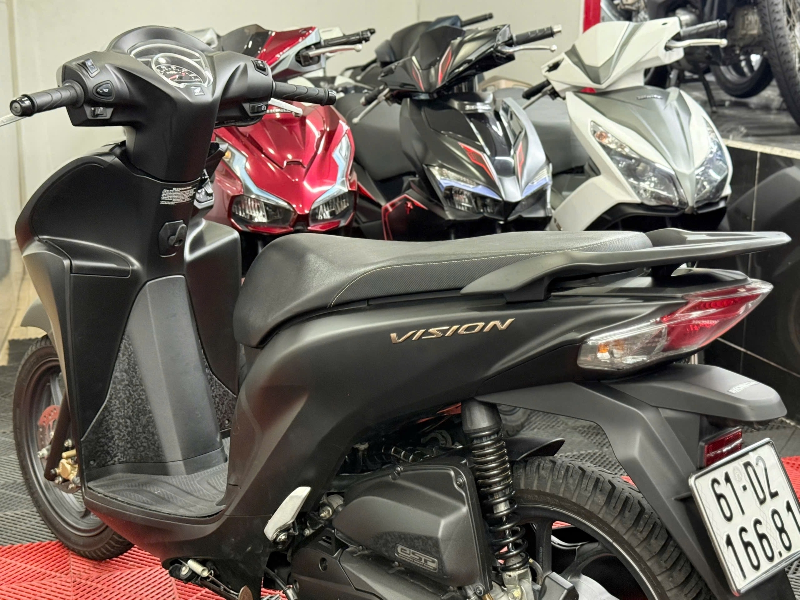 Honda Vision 110 2021  61D2-