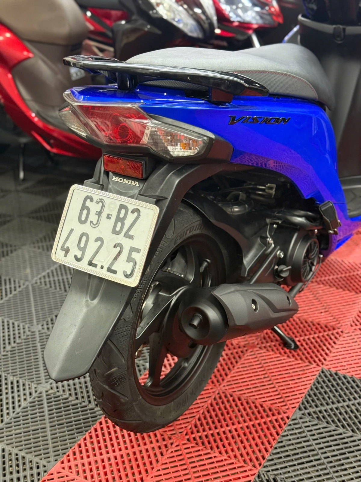 Honda Vision 2015 63B2-49225