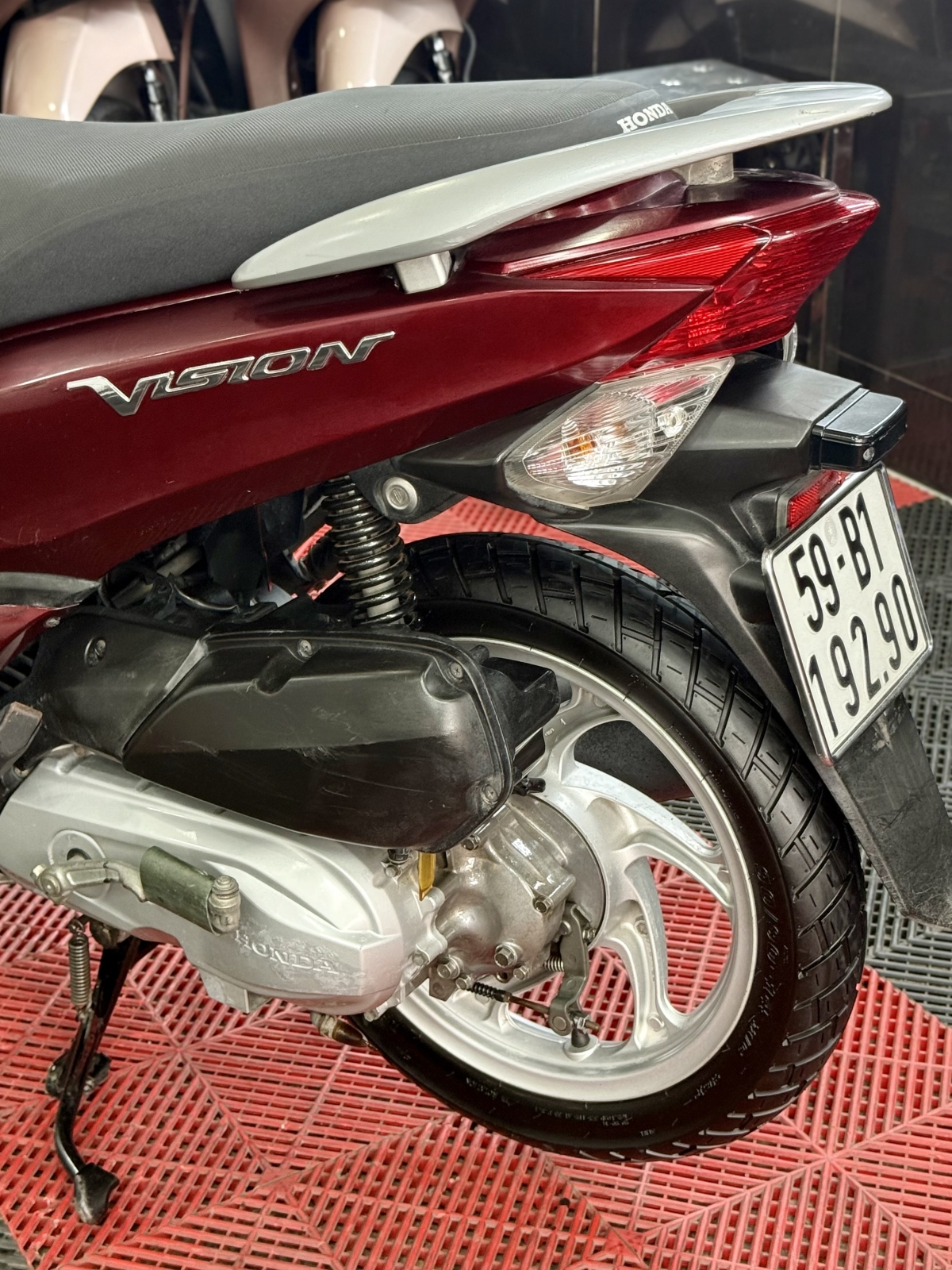 Honda Vision 2013 59B1-19290