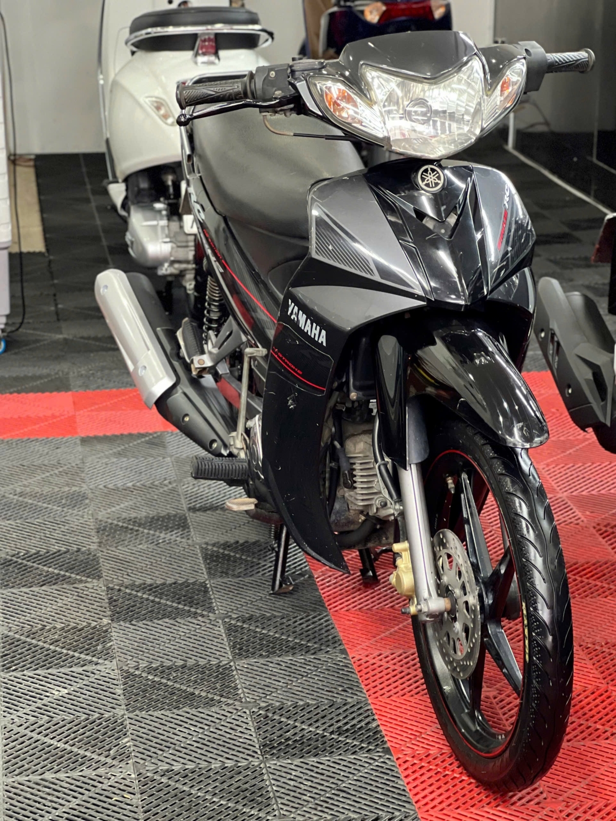 Yamaha Sirius 2017 68D1-43404