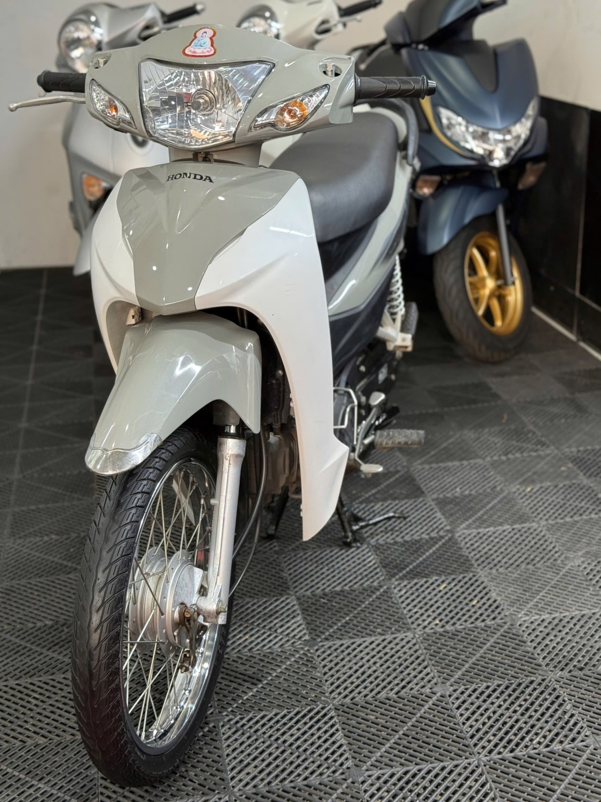 Honda Wave @ 2024 69AD-10962