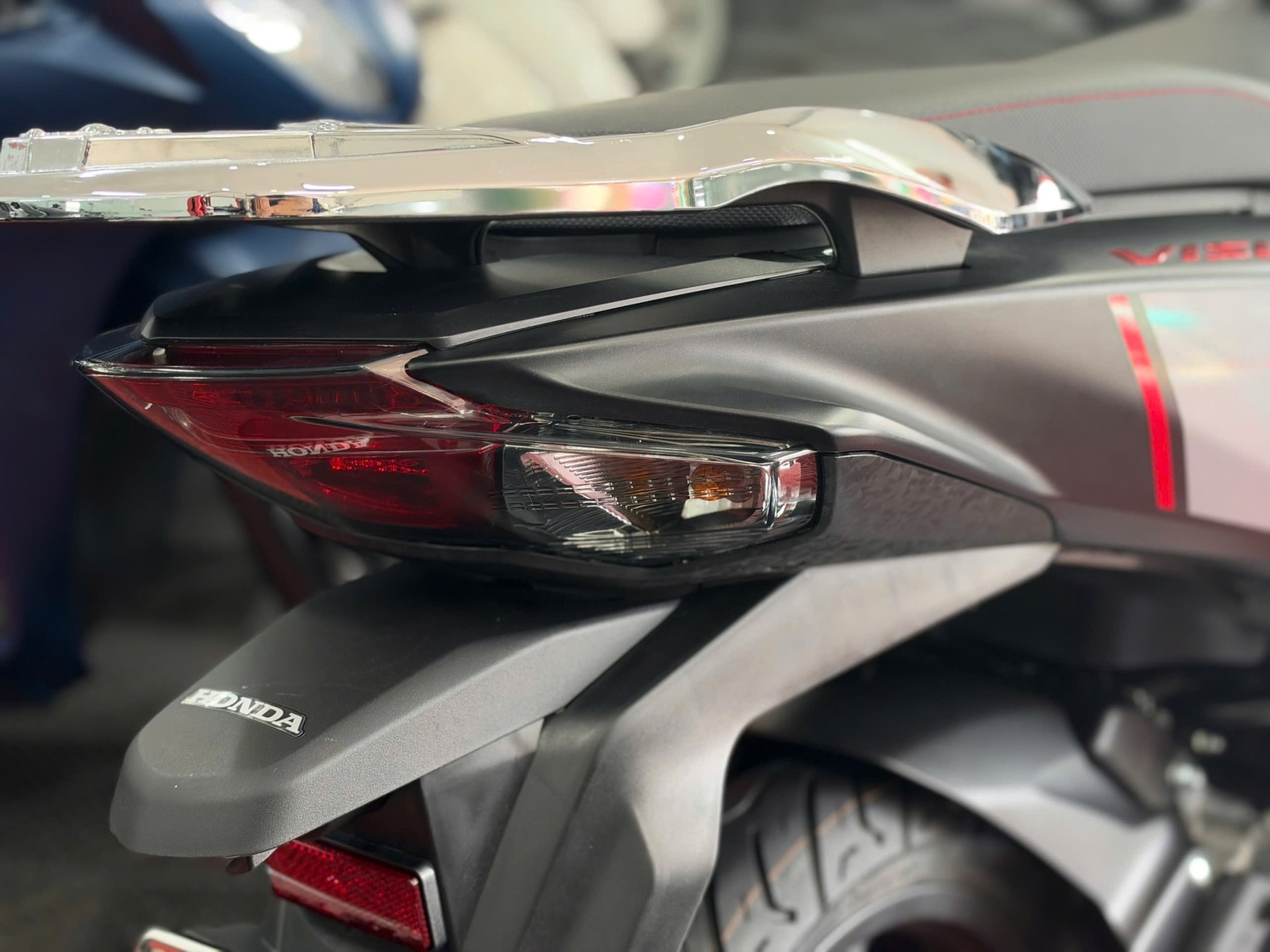 HONDA VISION 2026 Bánh Lớn 1000KM 50AG-79673