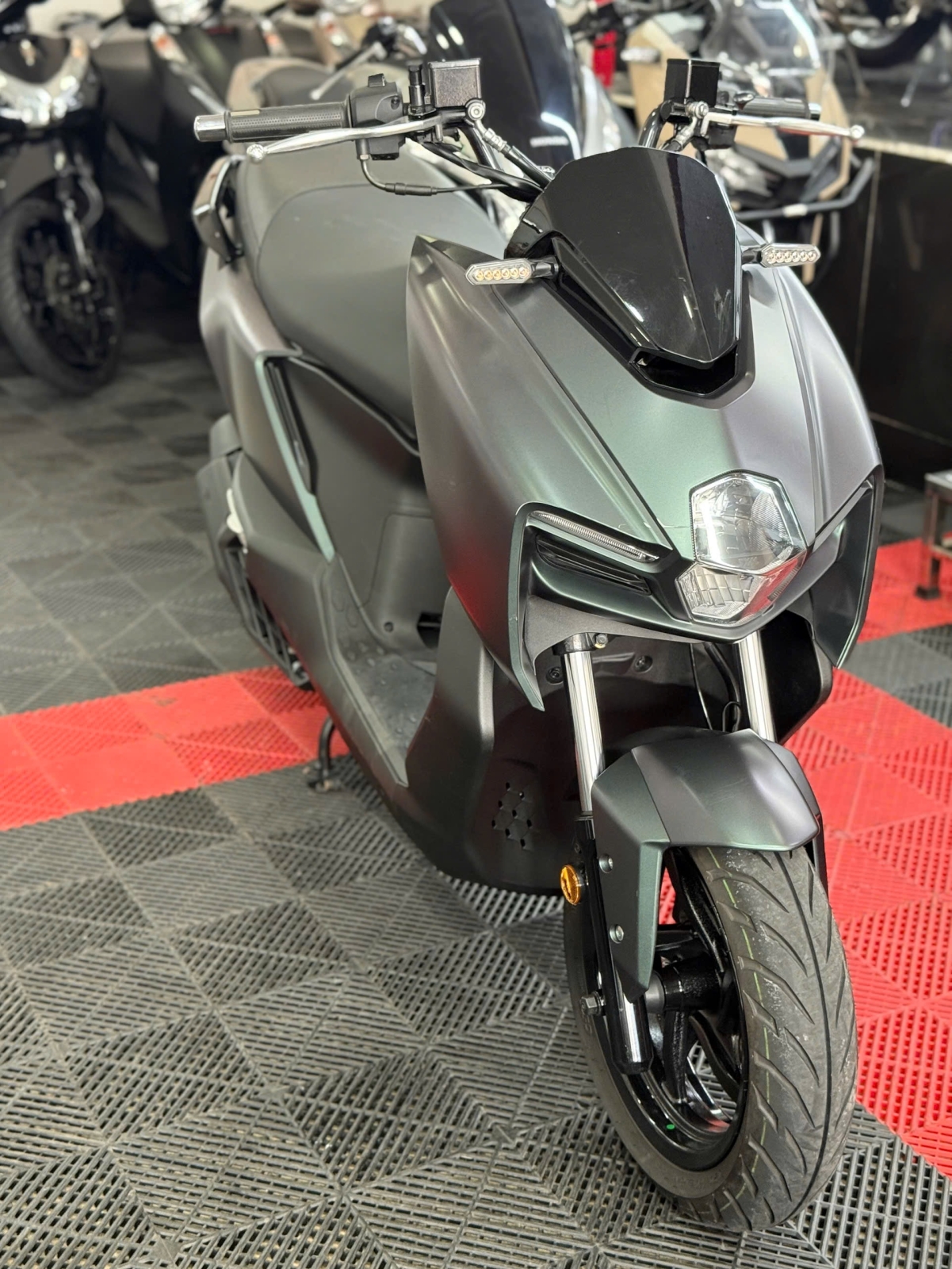 SYM NaGa 150ABS 2025 50AD-23185