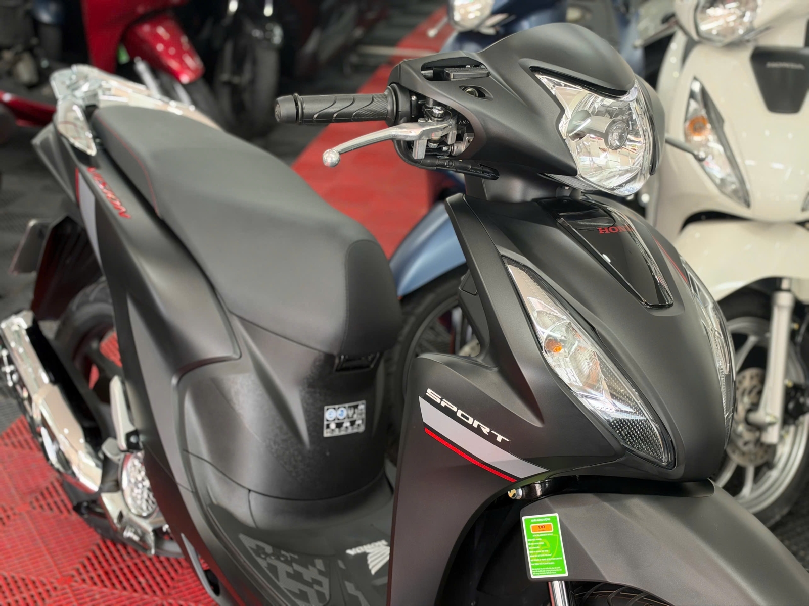 HONDA VISION 2026 Bánh Lớn 1000KM 50AG-79673