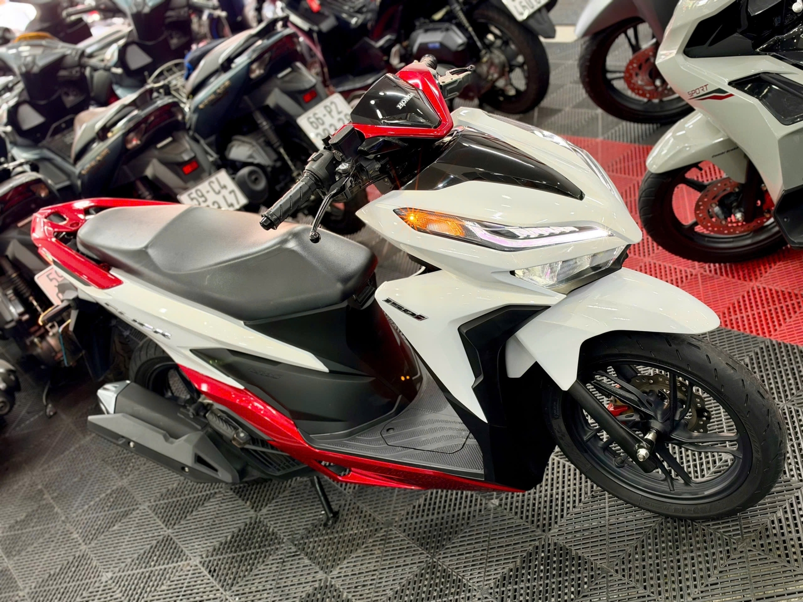 HONDA CLICK THÁI 150 2021 59U2-45124