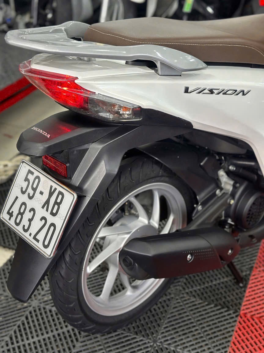 HONDA VISION 2024 SMK 6000KM 59XB-48320