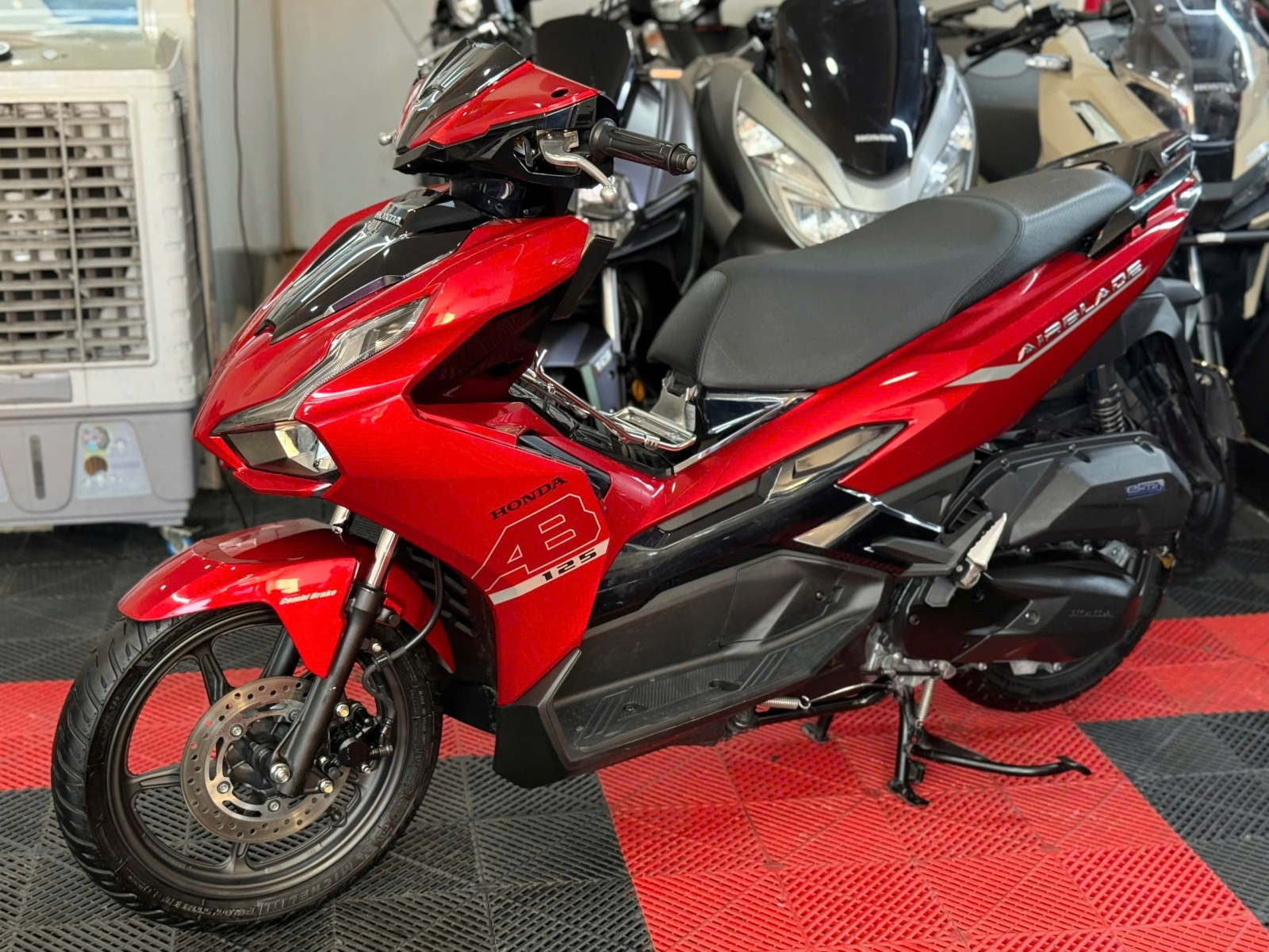 AirBlade 125 4val 2023 59X4-17991