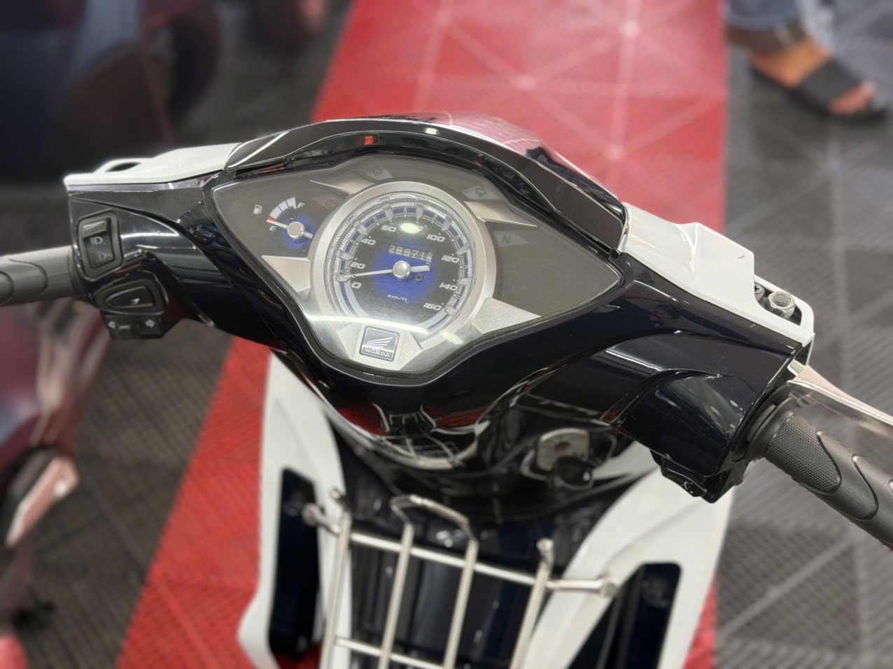 HONDA FUTURE 2024 PHUỘC NICE 61CA-08185