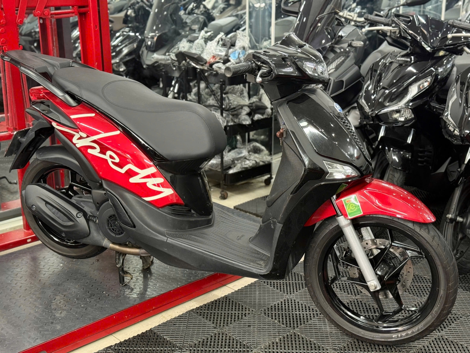PIAGGIO LIBERTY SPROT ABS 2025 50DB-26603