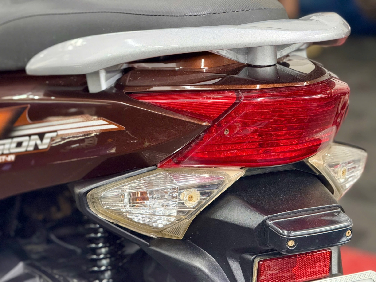 Vision 2012 49D1-13393