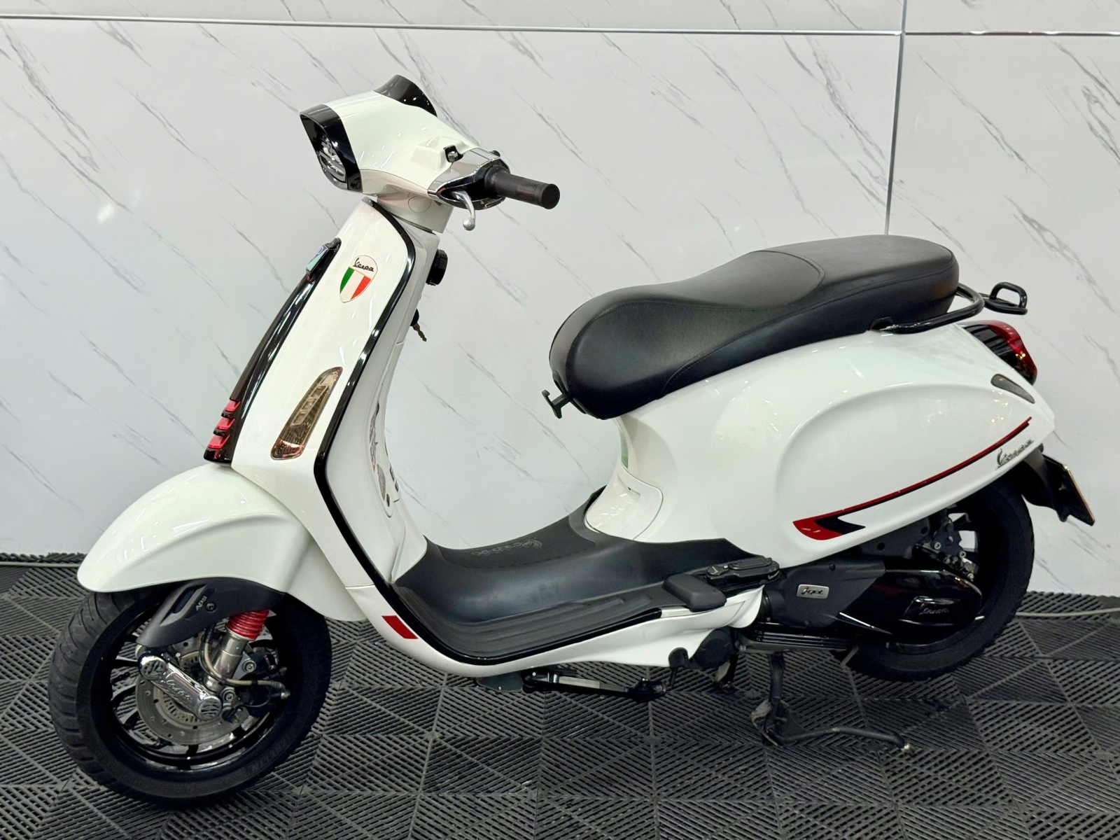 VESPA SPRINT 150 2020 BAO SANG TÊN