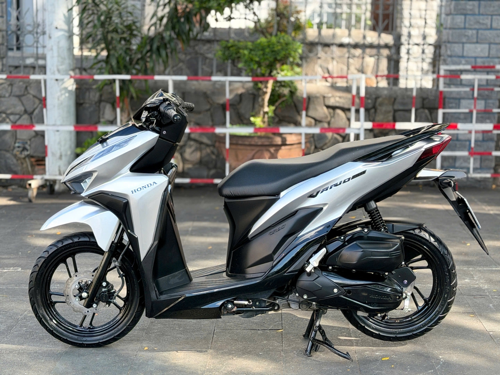 HONDA VARIO 150 2019 BẠC 78G1 50675