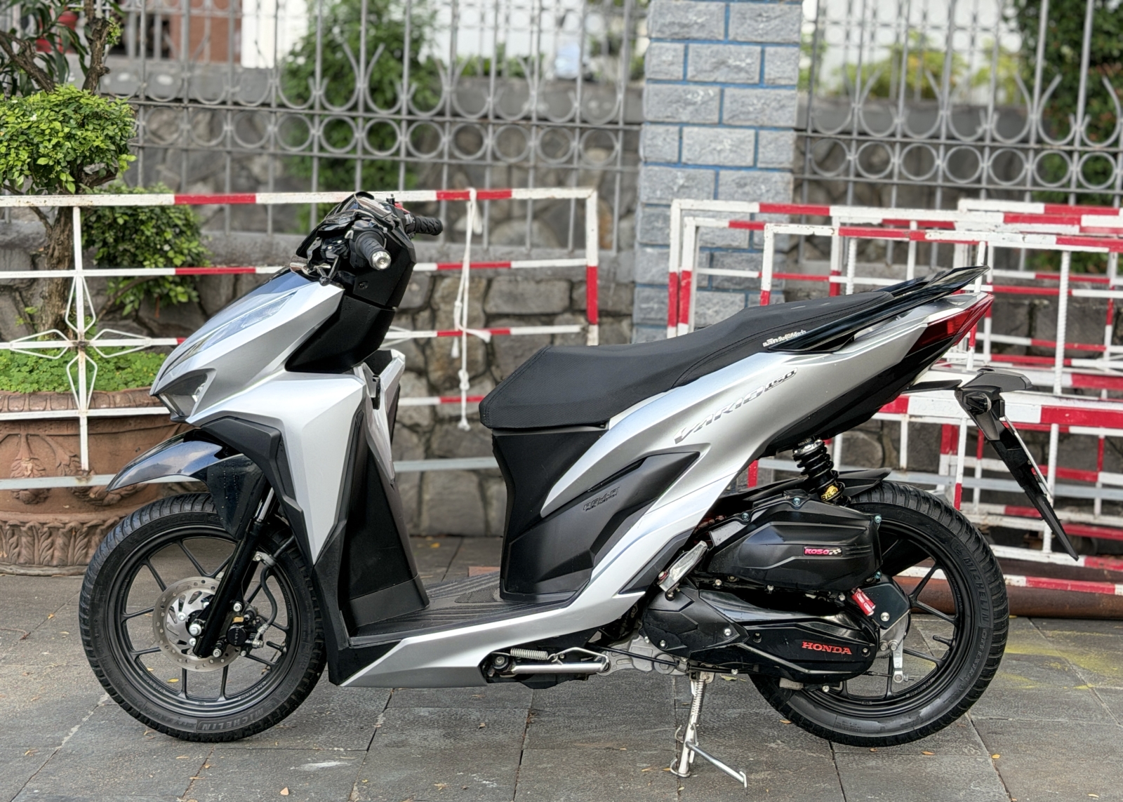 HONDA VARIO 150 2019 BẠC BS 48AA 28912