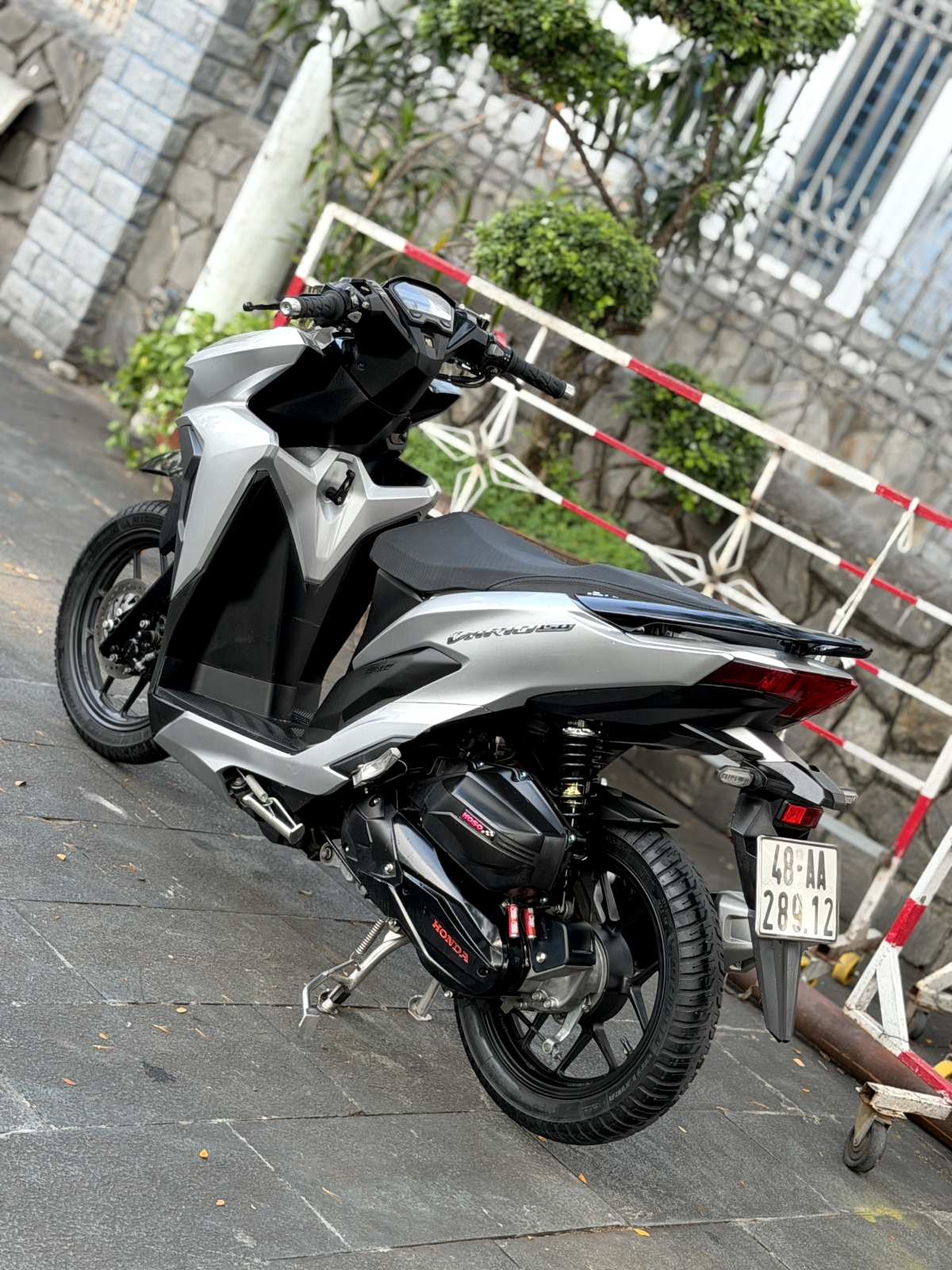 HONDA VARIO 150 2019 BẠC BS 48AA 28912