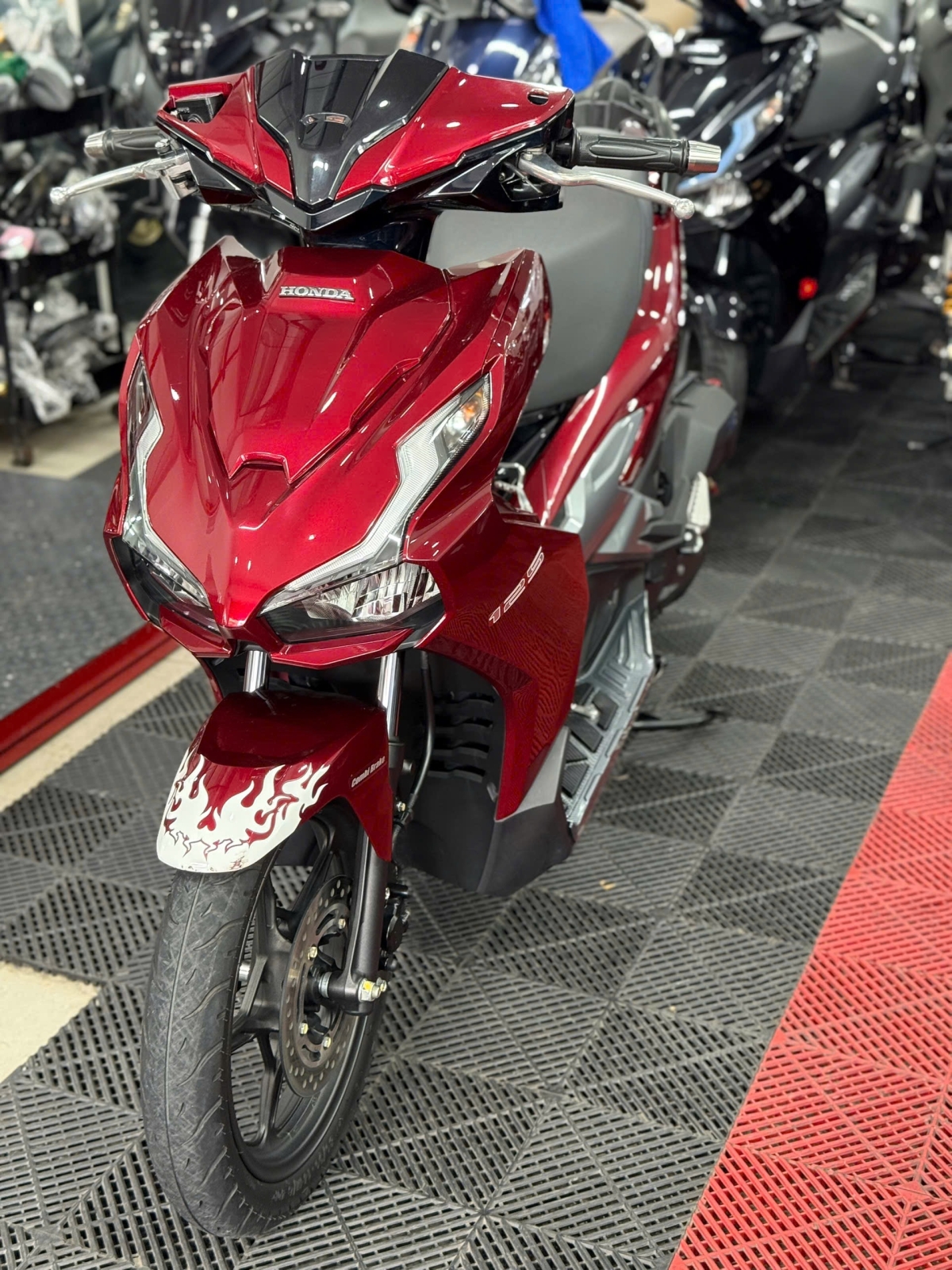 HONDA AIRBLADE 125 2025 8000KM 50AD-08147