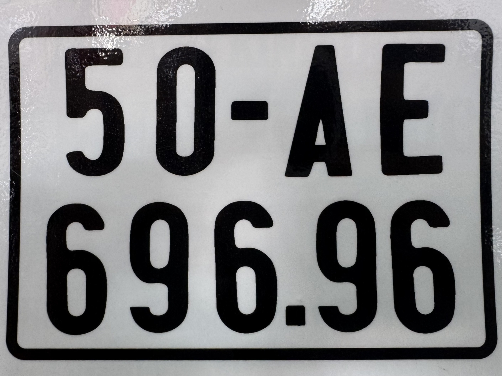 50AE-69696