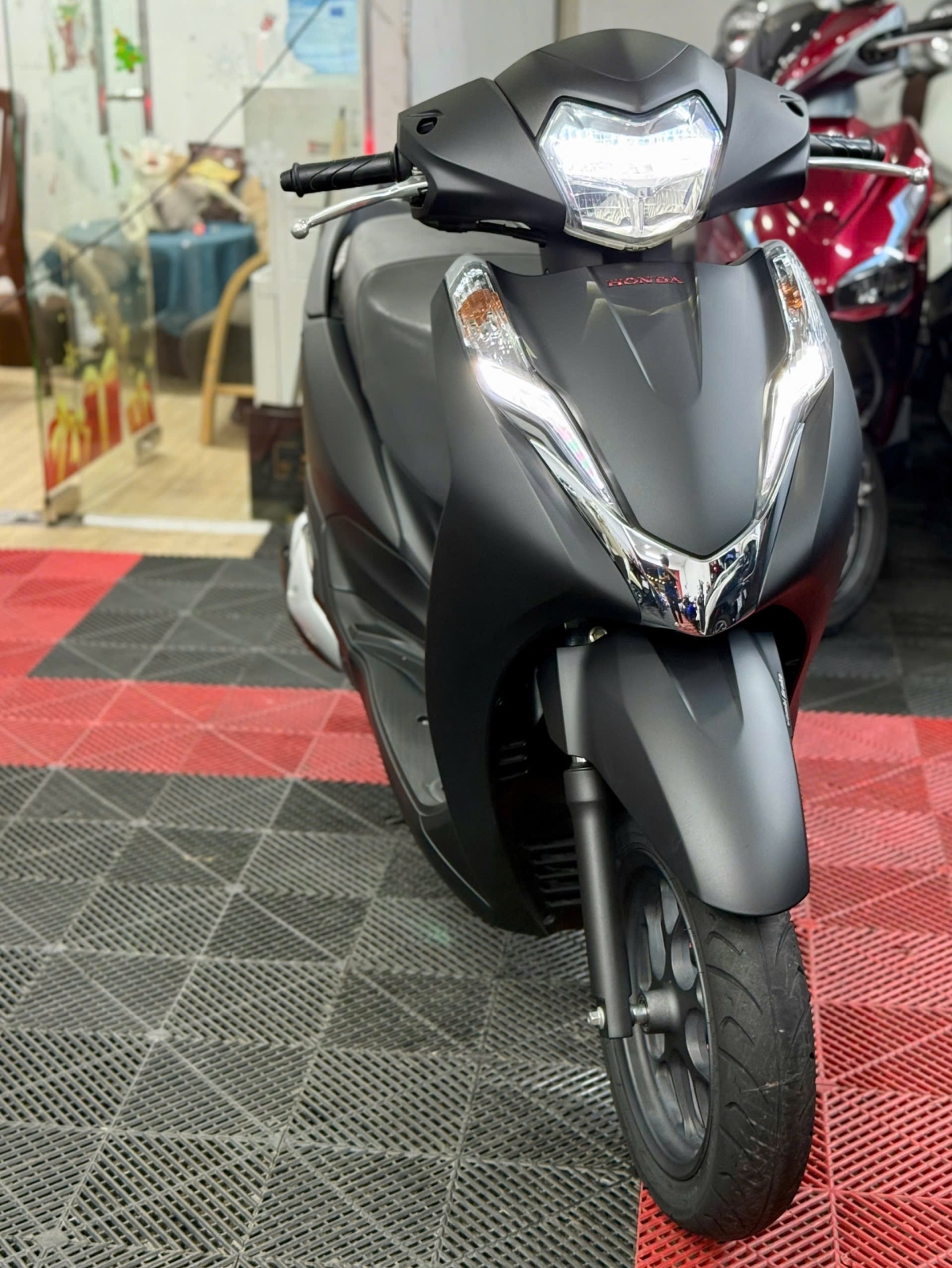 Honda Lead 2021 bản SE 60F4-00085