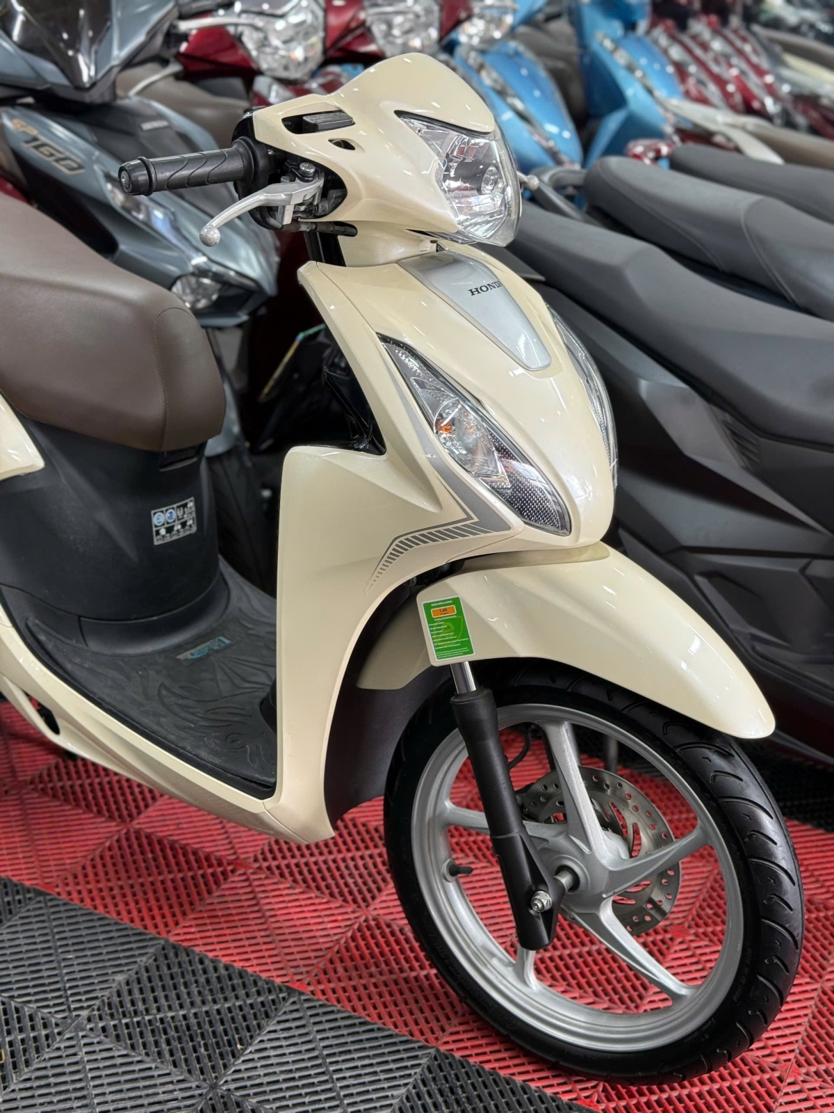 HONDA VISION 2023 THỂ THAO 78AK-02682