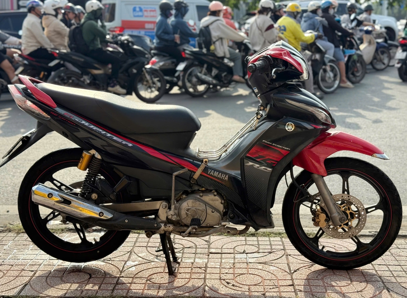 Yamaha Jupiter RC 2015 72C1-67049