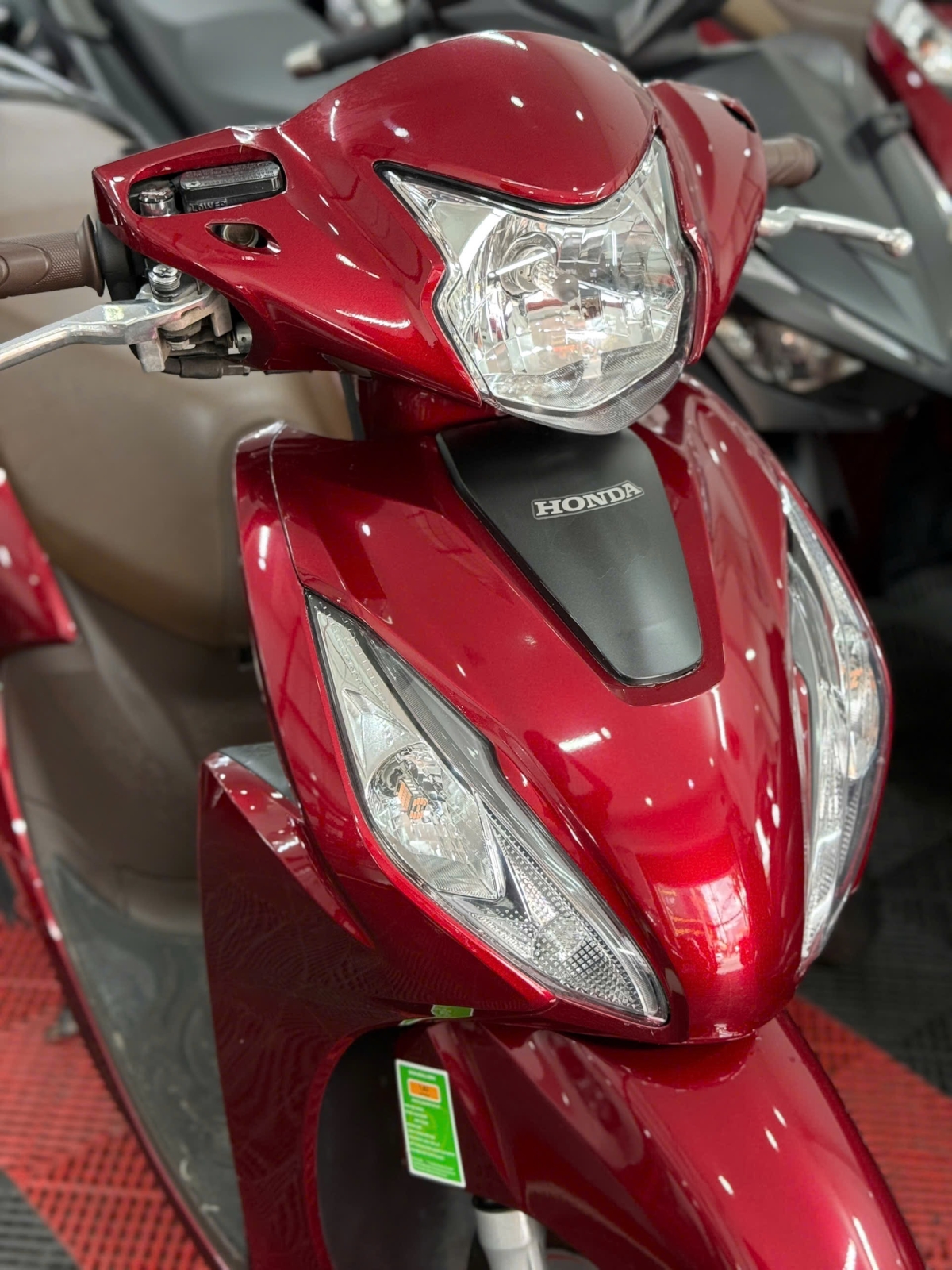 HONDA VISION 2025 SMK 8000KM 50AA-12373