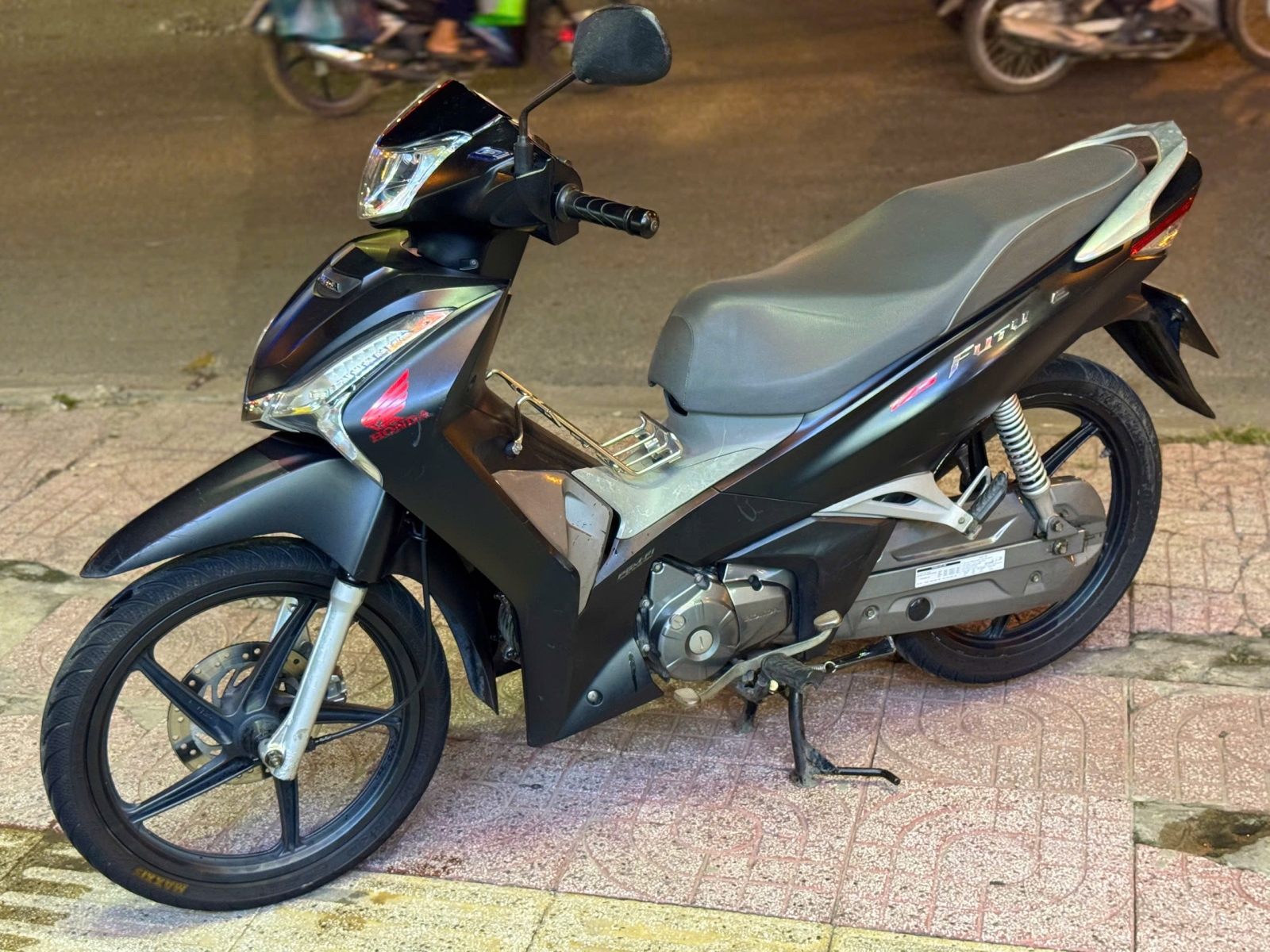 Honda Future 2018 63B2-70700