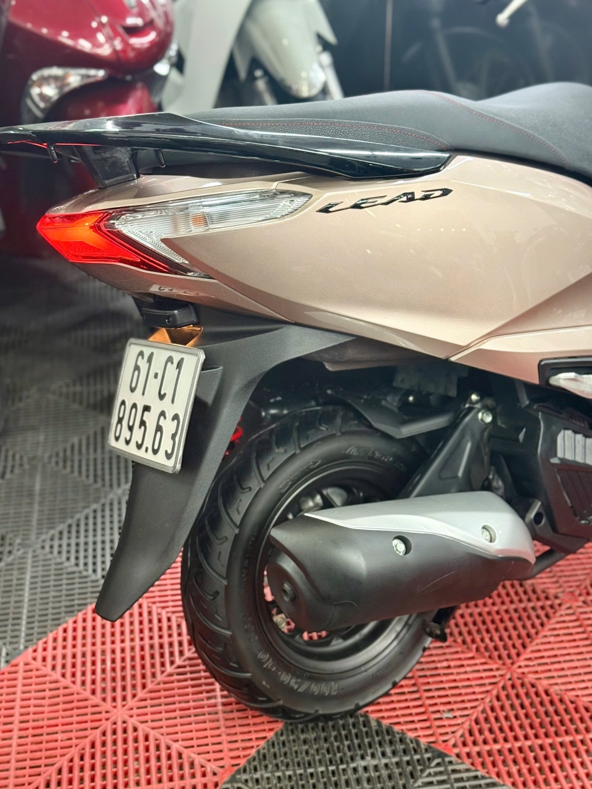 Honda Lead 2019 61C1-89563