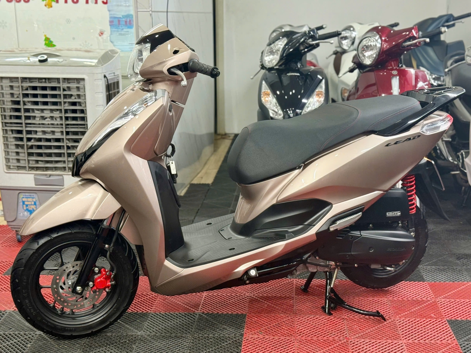 Honda Lead 2019 61C1-89563