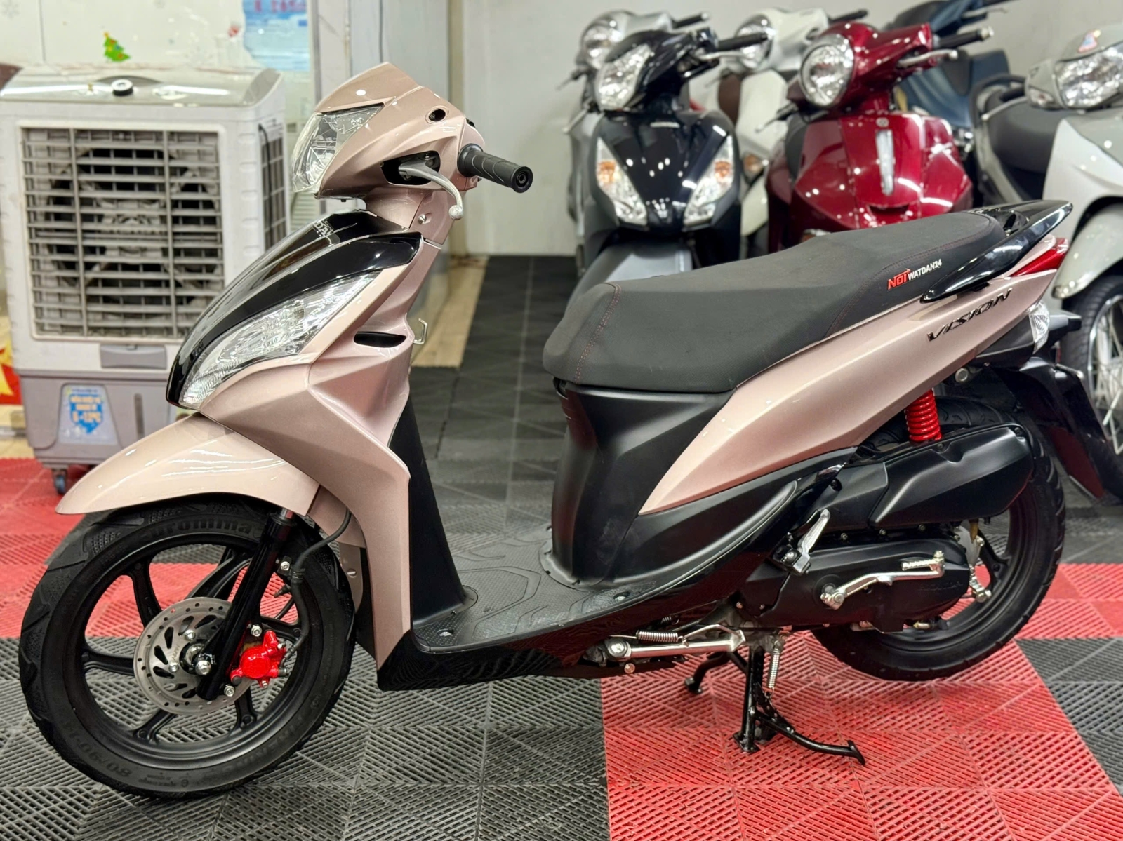 Honda Vision 2013 60C1-35929