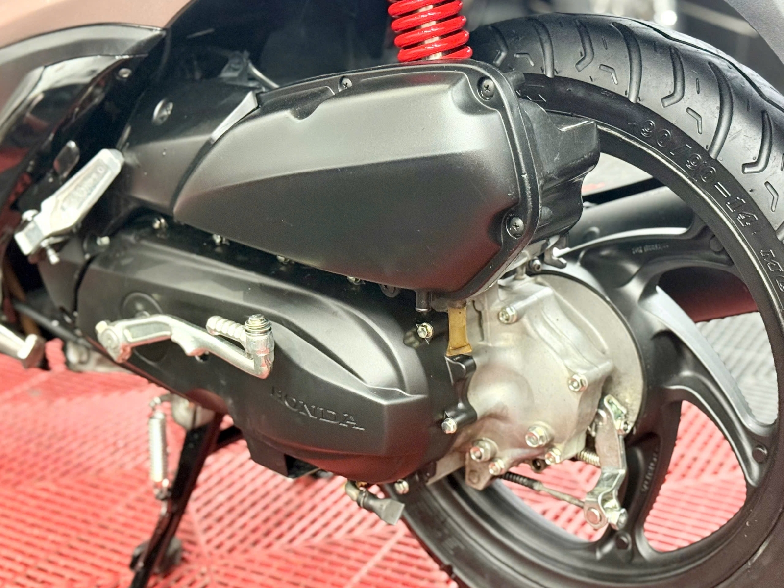 Honda Vision 2013 60C1-35929