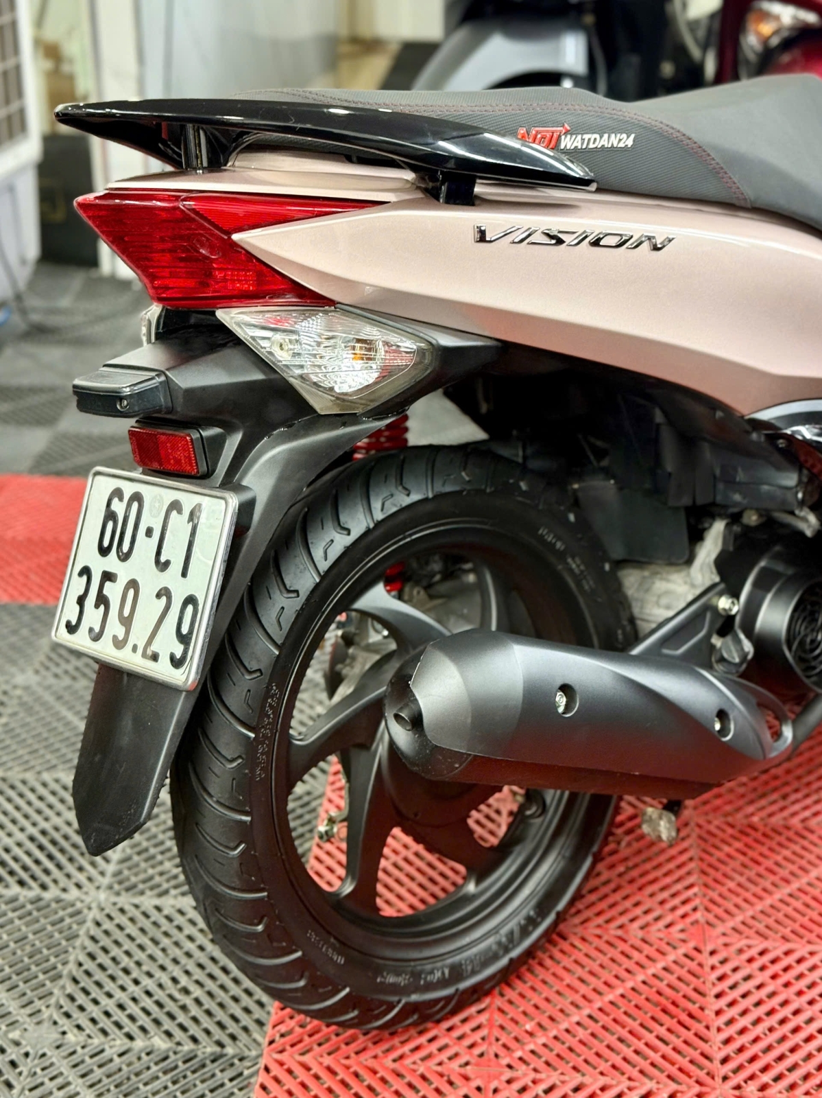 Honda Vision 2013 60C1-35929