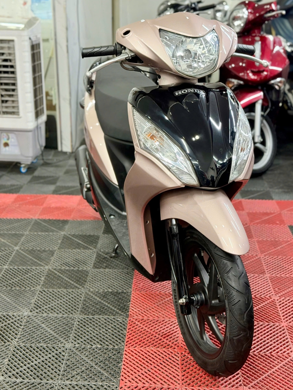 Honda Vision 2013 60C1-35929