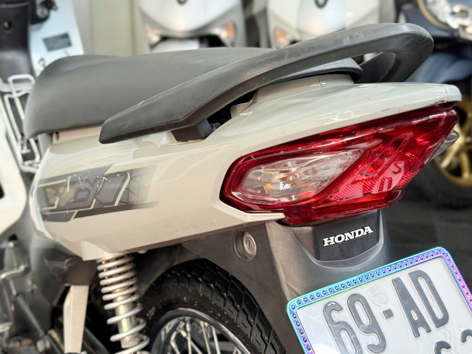 Wave @ 2024 69AD-10962